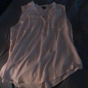 Sleeveless chiffon shirt